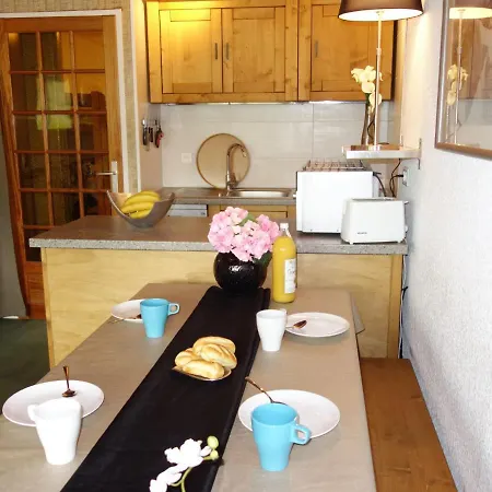 Serac V7 By Interhome Apartman *